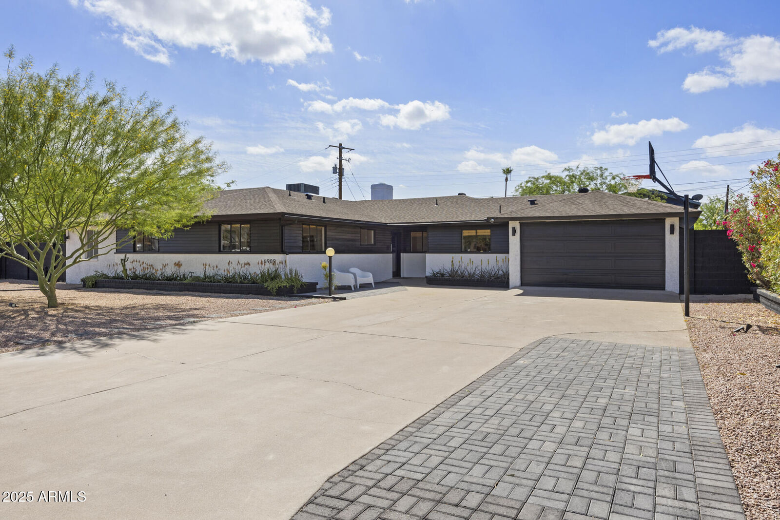 Property Photo:  6909 E Coronado Road  AZ 85257 