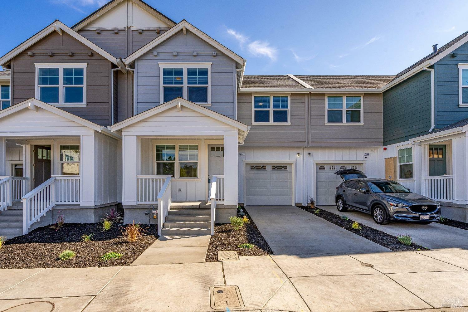 Property Photo: 452 Pedrigal Place CA 95407