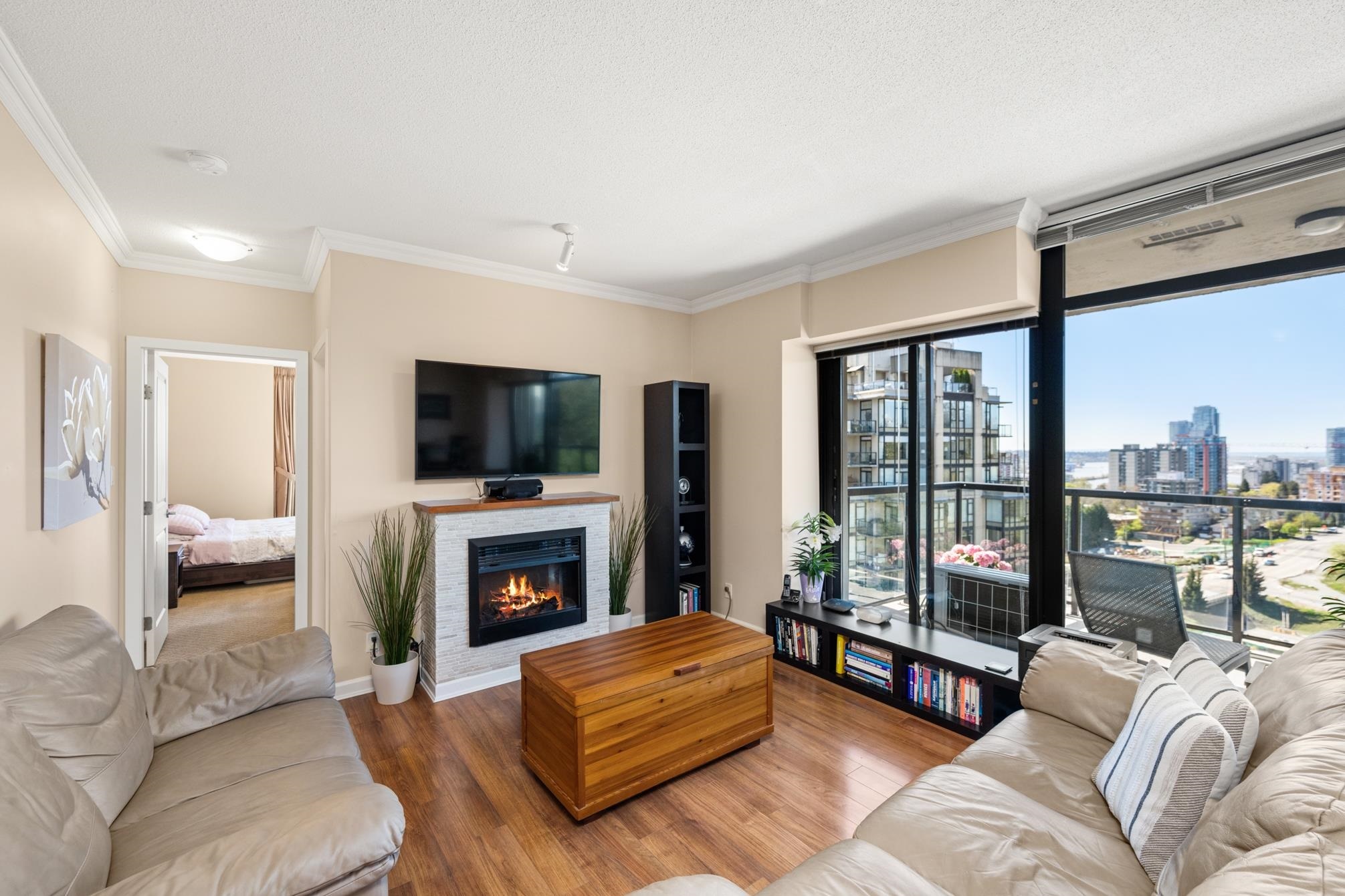 Property Photo: 15 E Royal Avenue 1902 BC V3L 0A9
