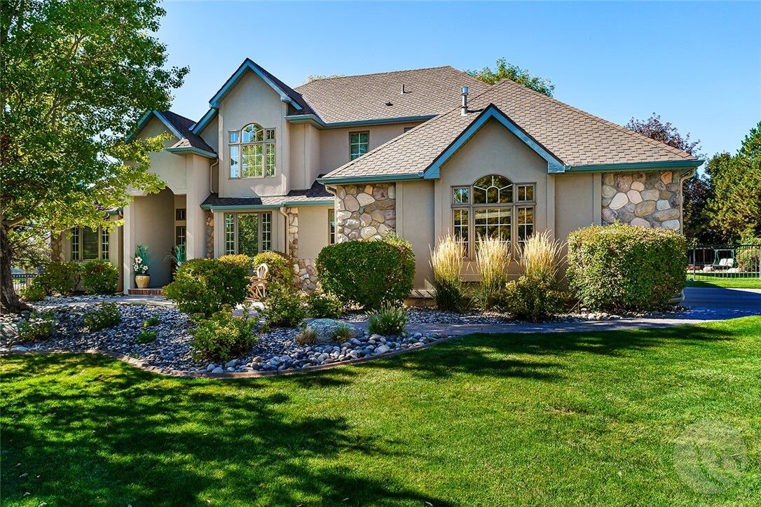 Property Photo: 2514 Aspen Way MT 59106