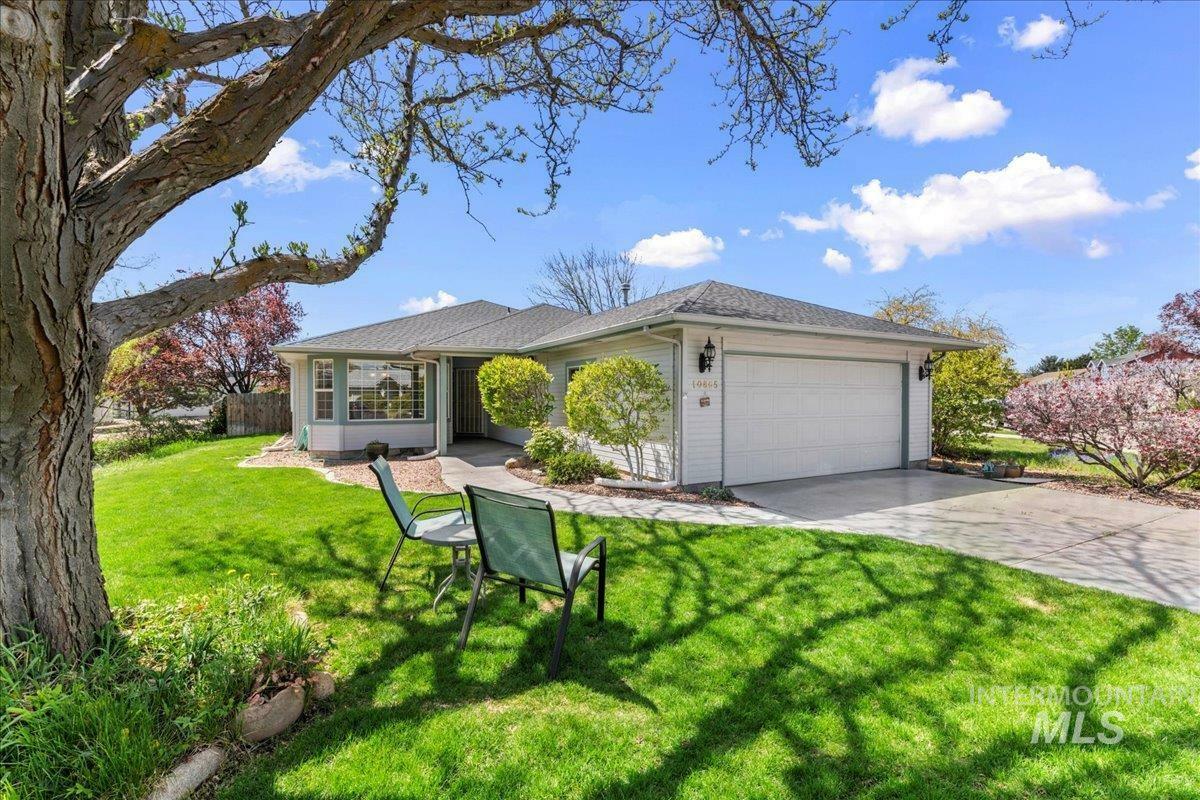 Property Photo:  10865 W Halstead Ct  ID 83713 