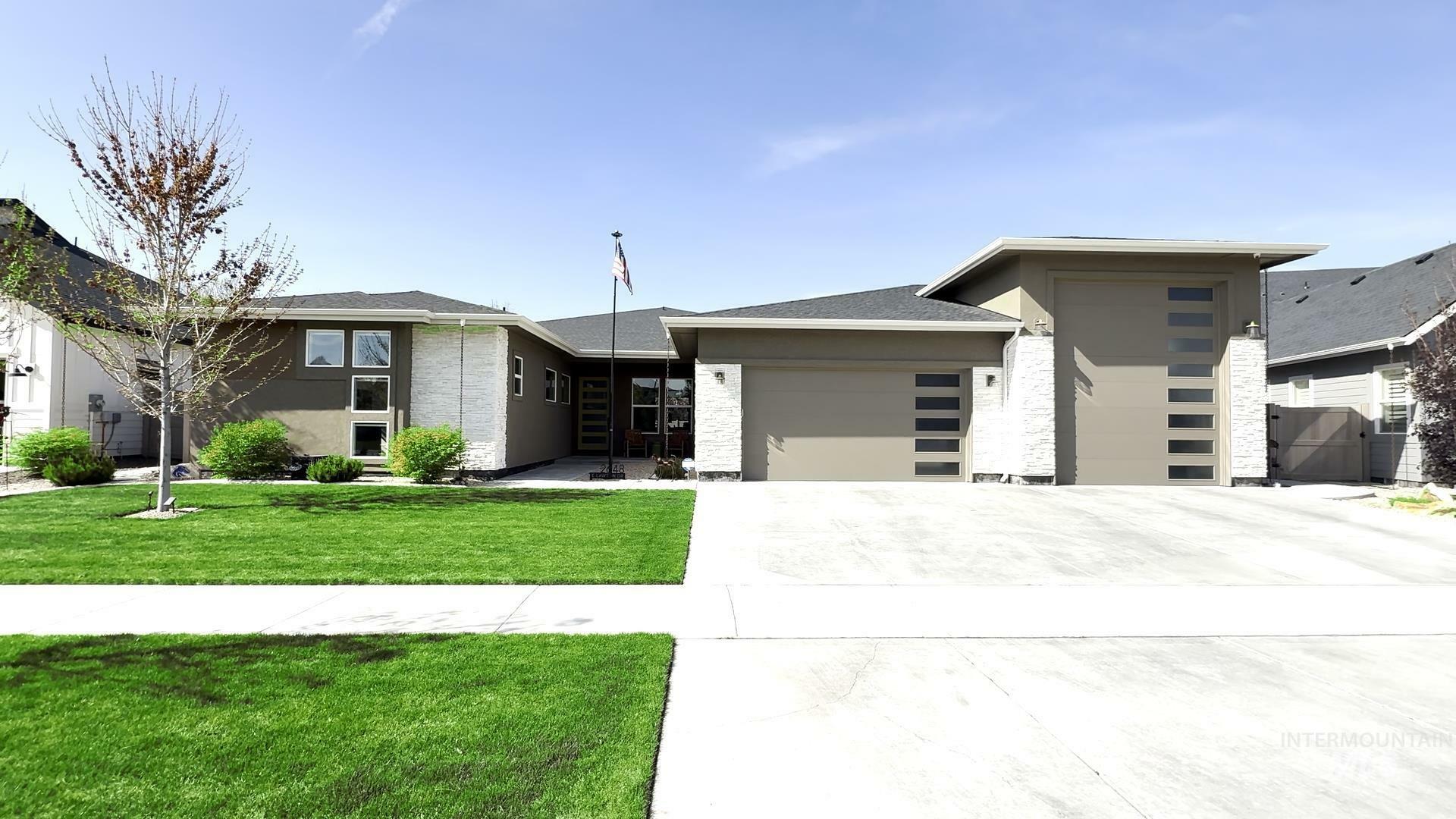 Property Photo: 2648 E Lawton Dr ID 83642