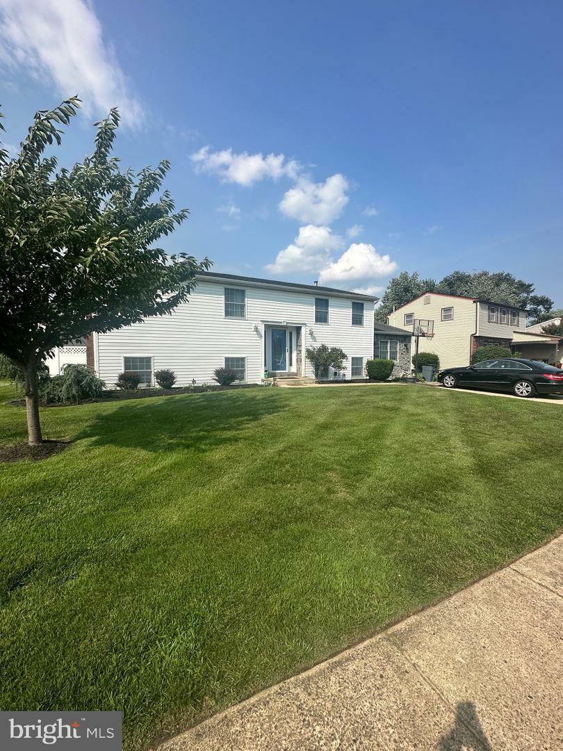 Property Photo: 15 Princeton Drive NJ 08021