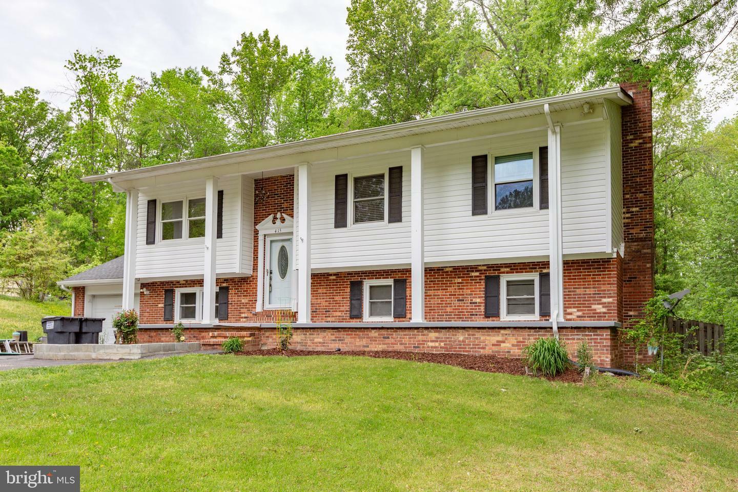 Property Photo: 415 Cooper Street VA 22551