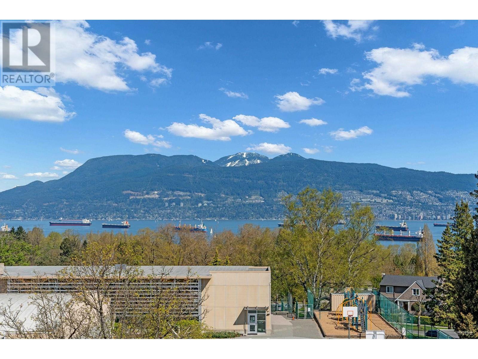 Property Photo: 4060 W 10th Avenue BC V6R 2H1