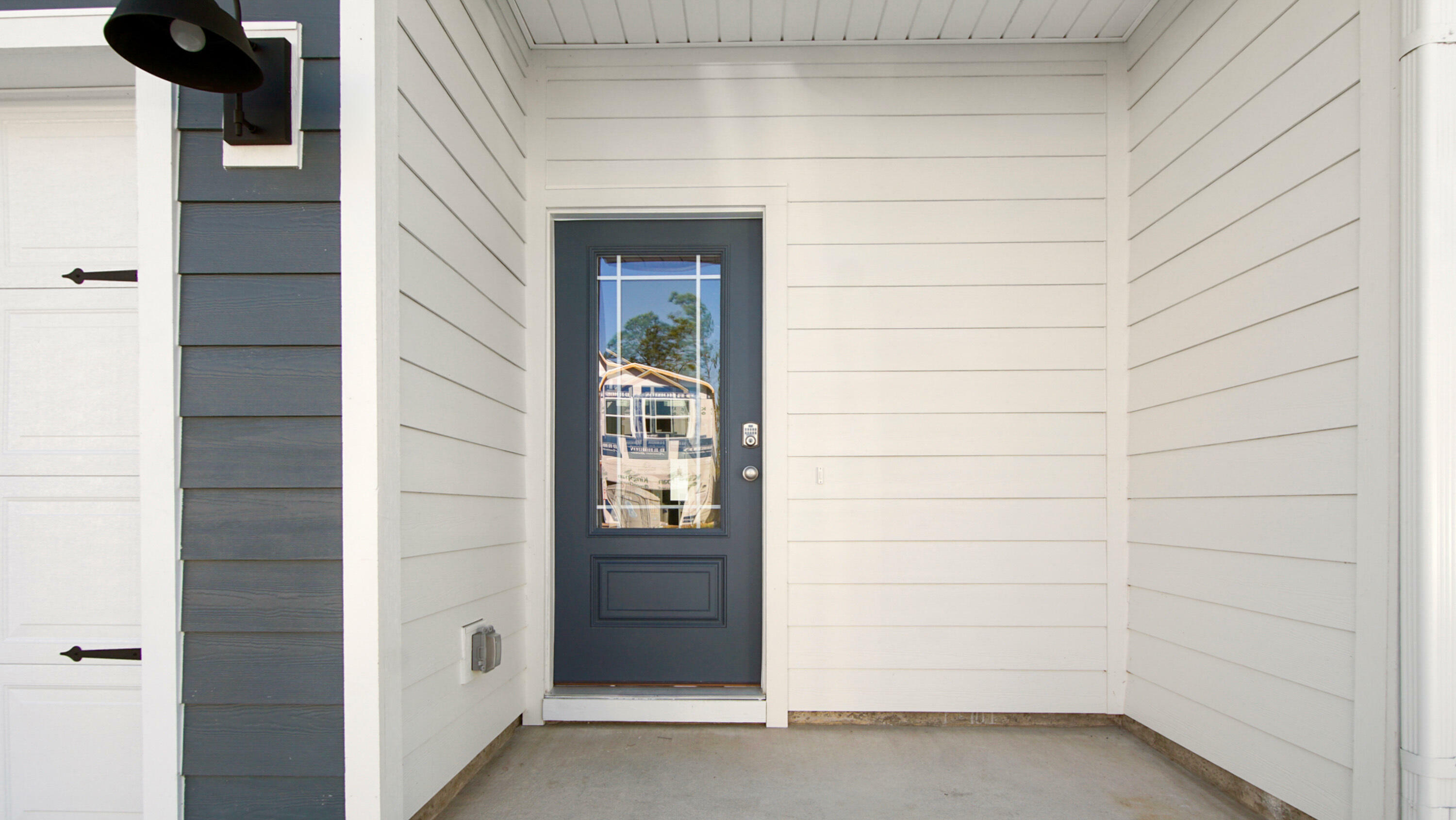 Property Photo: 68 Hawk Street FL 32459