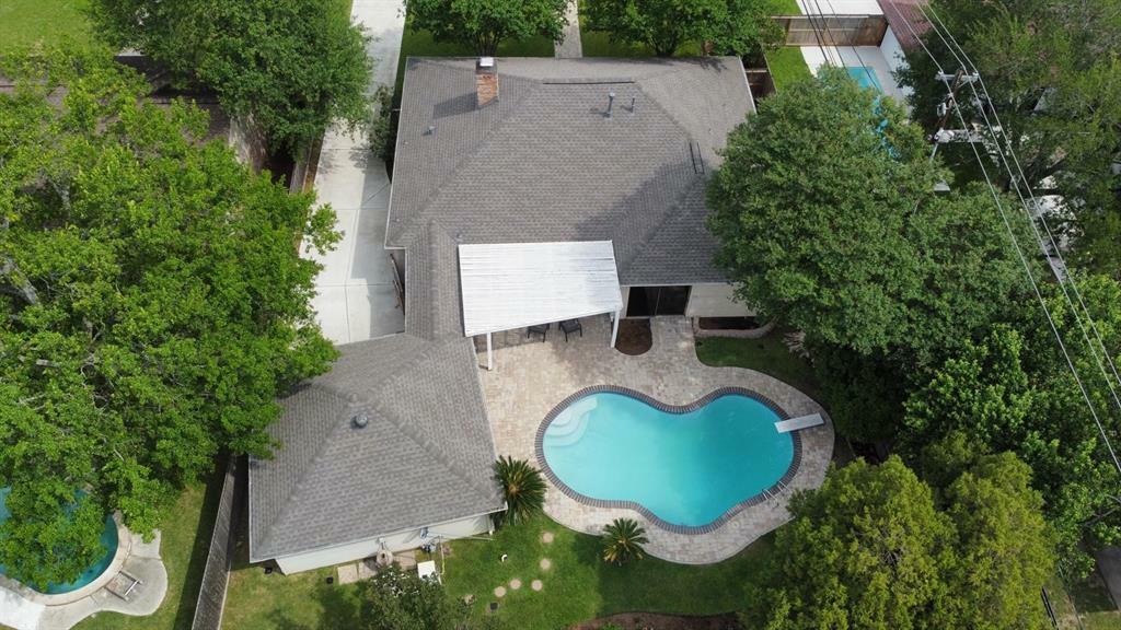 Property Photo: 10807 Ella Lee Lane TX 77042