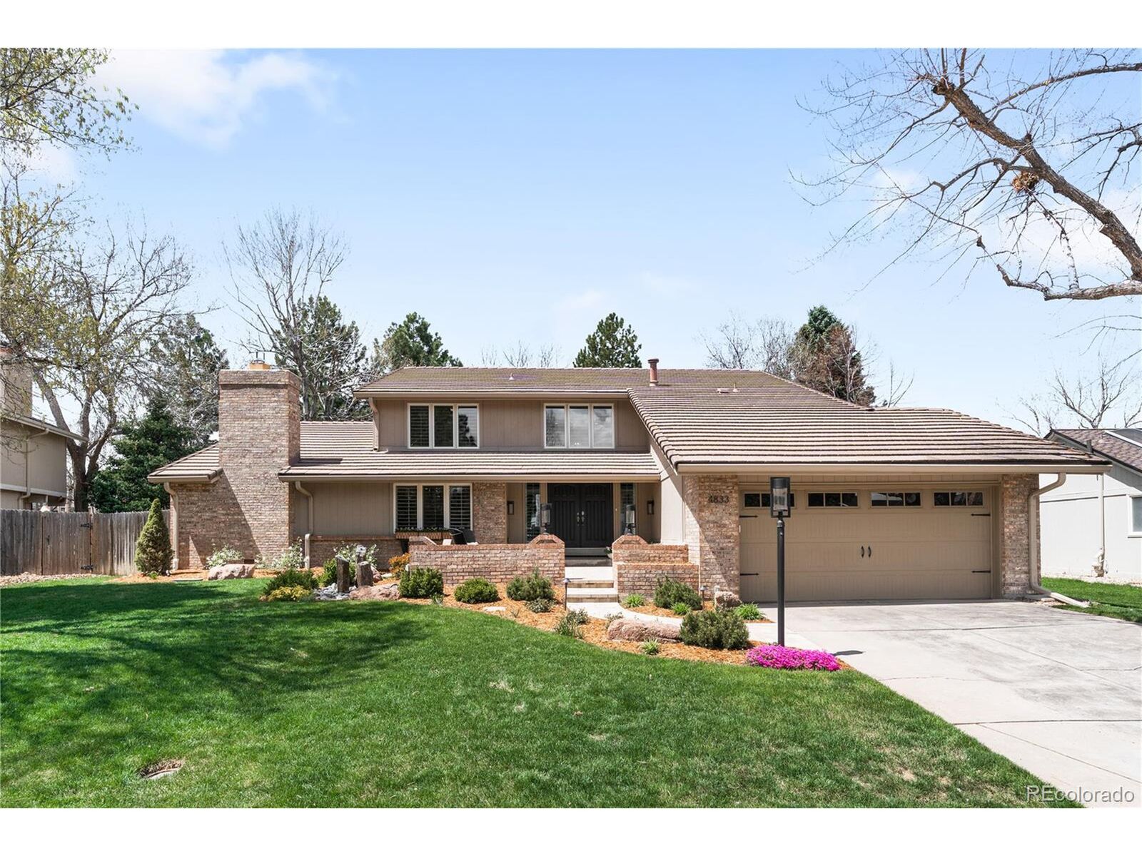 Property Photo: 4833 E Links Cir CO 80122