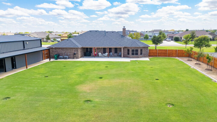 Property Photo: 1902 County Rd 7560 TX 79423