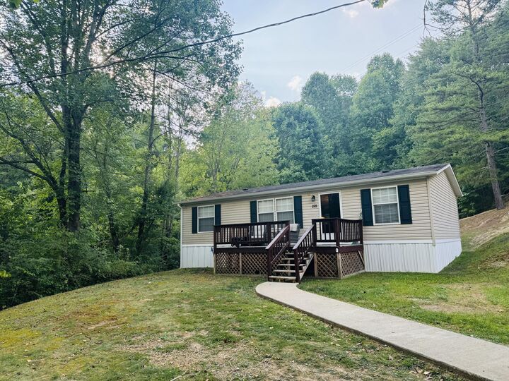 Property Photo: 188 Island Creek-Sizemore Road KY 40962