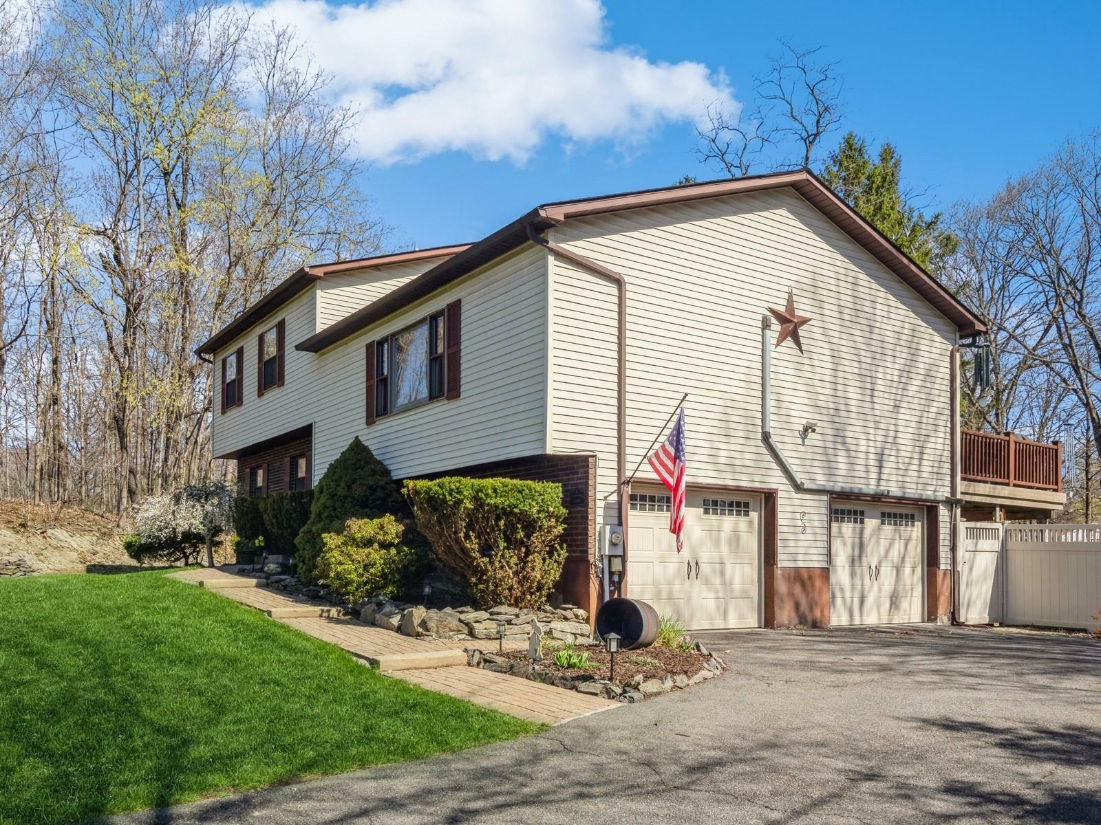 Property Photo: 18 Newhard Place NY 12533