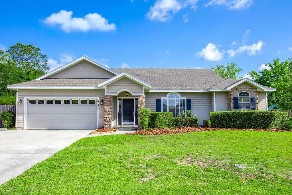 Property Photo: 14138 NW 10th Road FL 32669