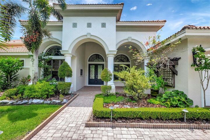Property Photo: 9630 Tree Tops Lake Road FL 33626
