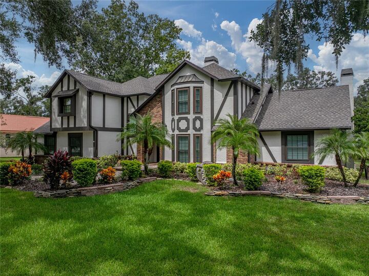 Property Photo:  13004 Bell Creek Chase  FL 33569 