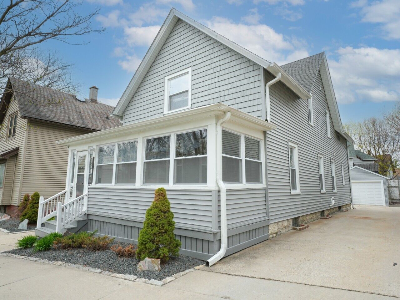 Property Photo:  1367 N 72nd St  WI 53213 