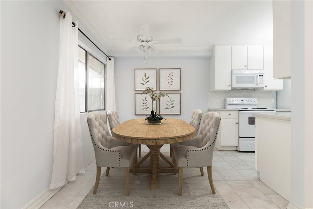 Property Photo: 121 Sinclair Avenue 122 CA 91206