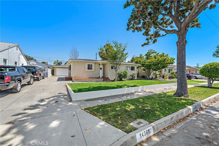Property Photo: 14369 Cullen Street CA 90605