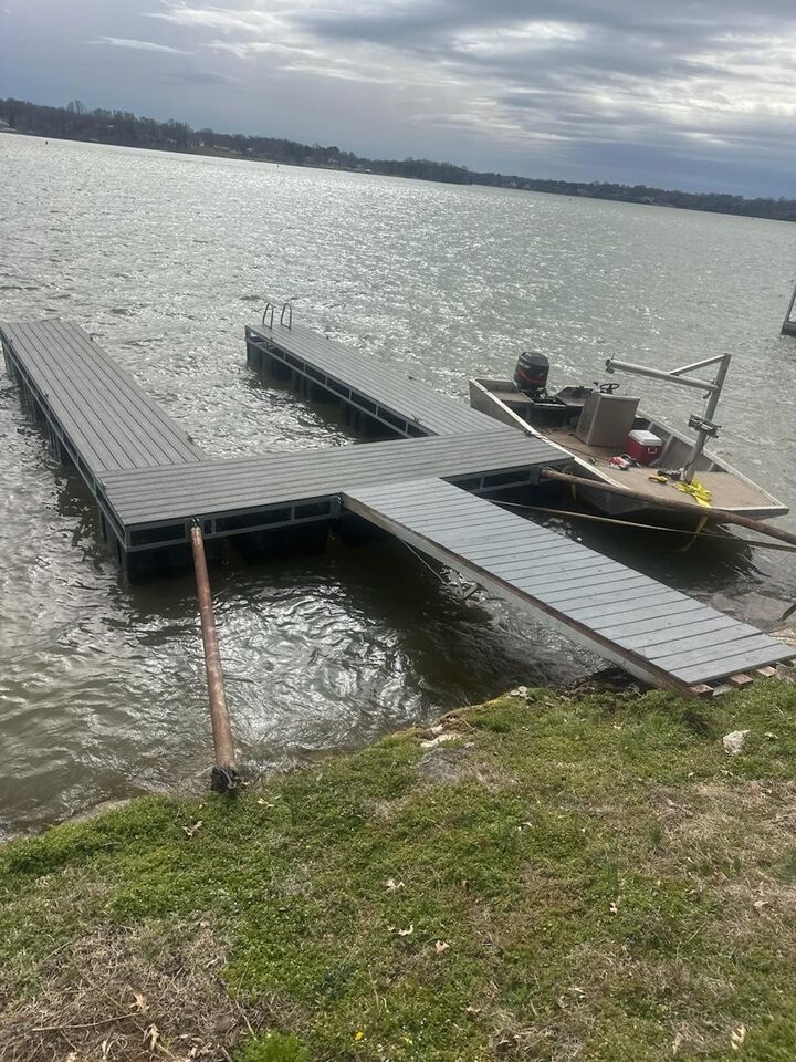 Property Photo: 1203 Shoreside Dr TN 37075