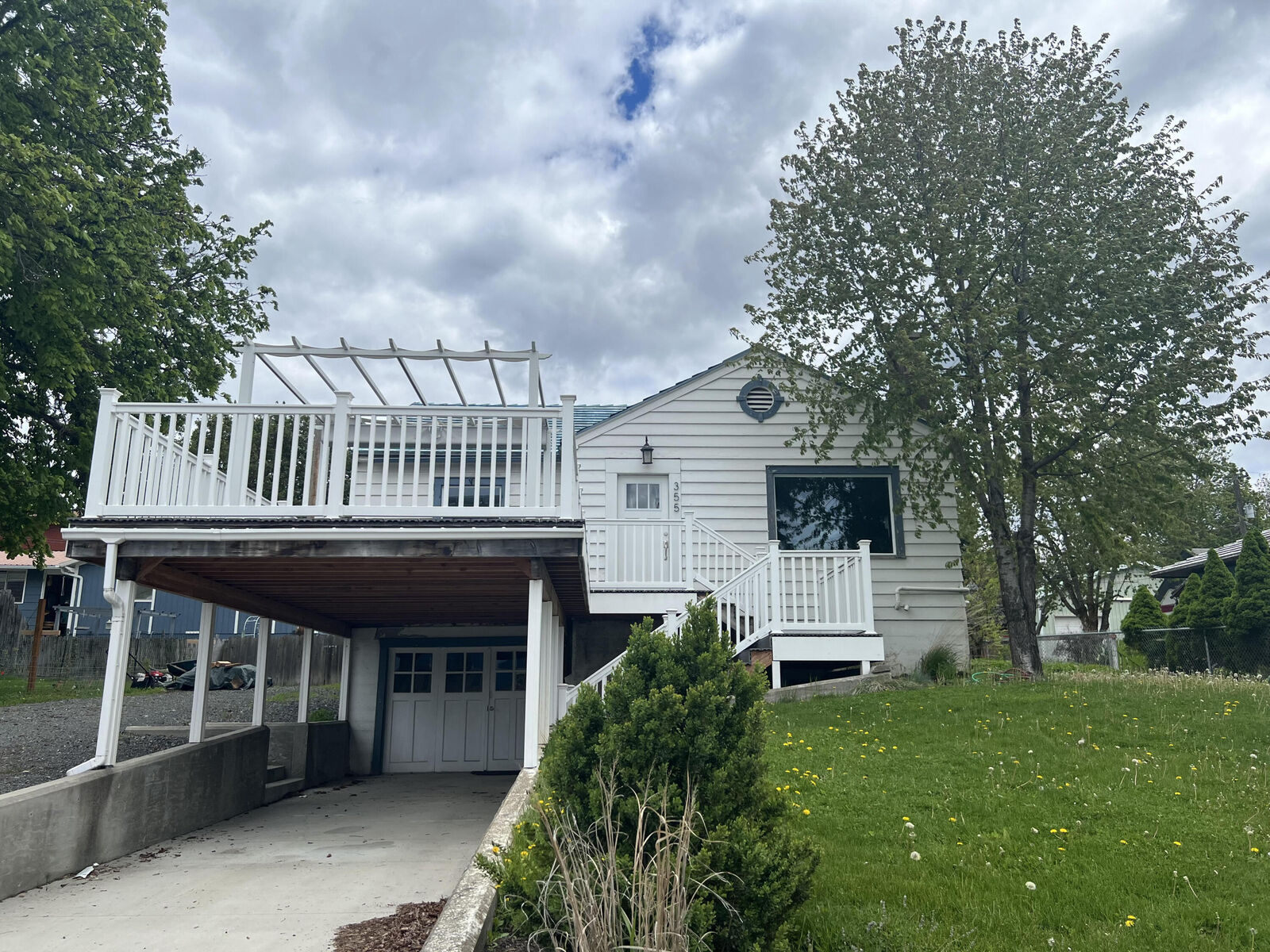 Property Photo: 355 S Hofstetter St WA 99114