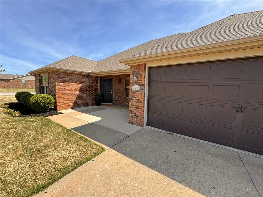 Property Photo: 6501 50th Street AR 72758