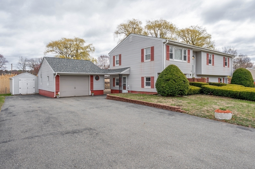 Property Photo:  18 Derry Rd  MA 01844 