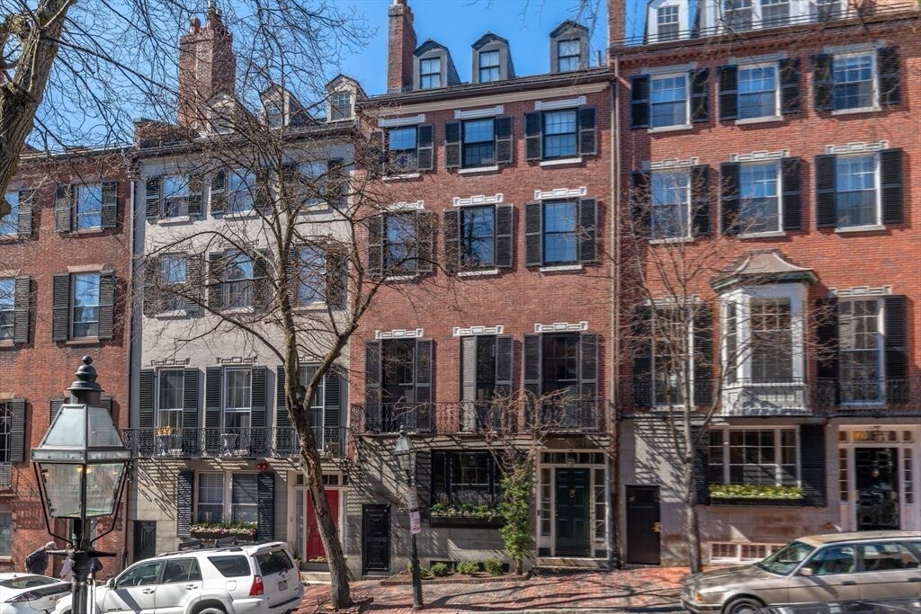 Property Photo:  9 Chestnut St  MA 02108 