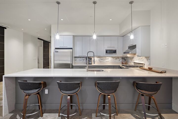 Property Photo:  30 Union Park St 205  MA 02118 