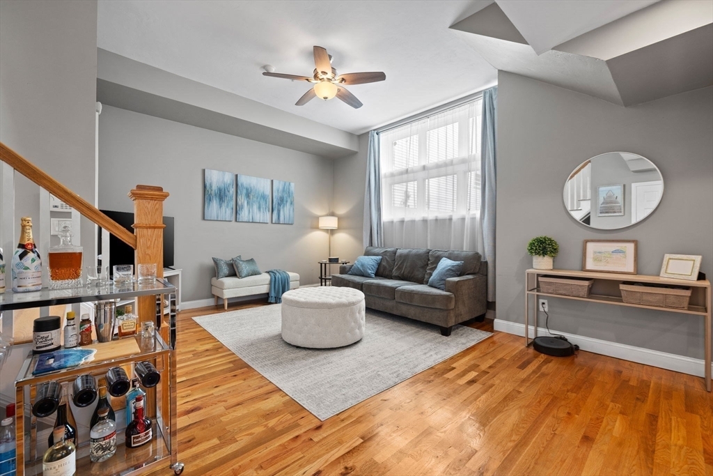 Property Photo:  336 Saratoga Street 8  MA 02128 