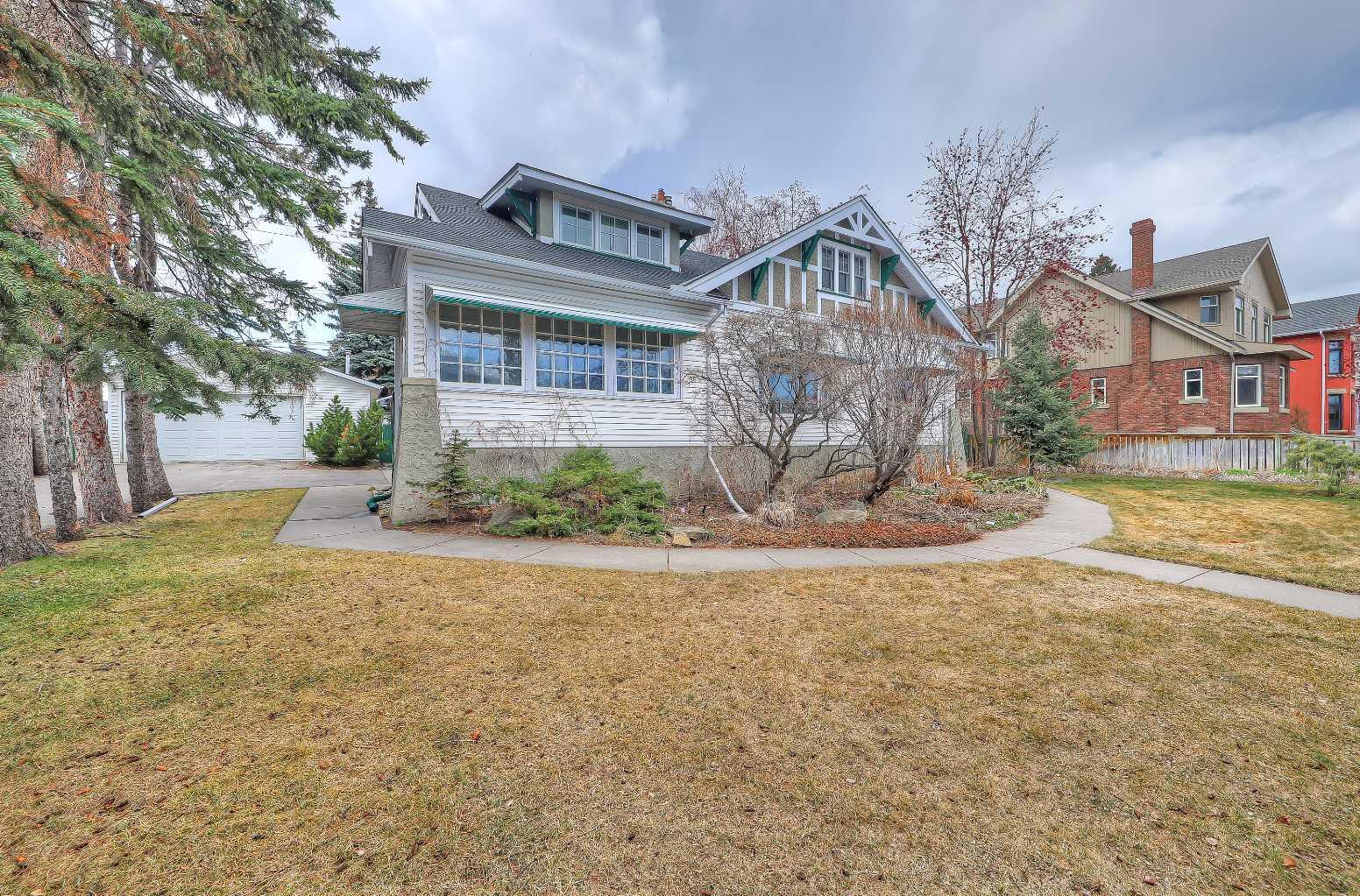 1731 24 Street SW  Calgary AB T3C 1J2 photo