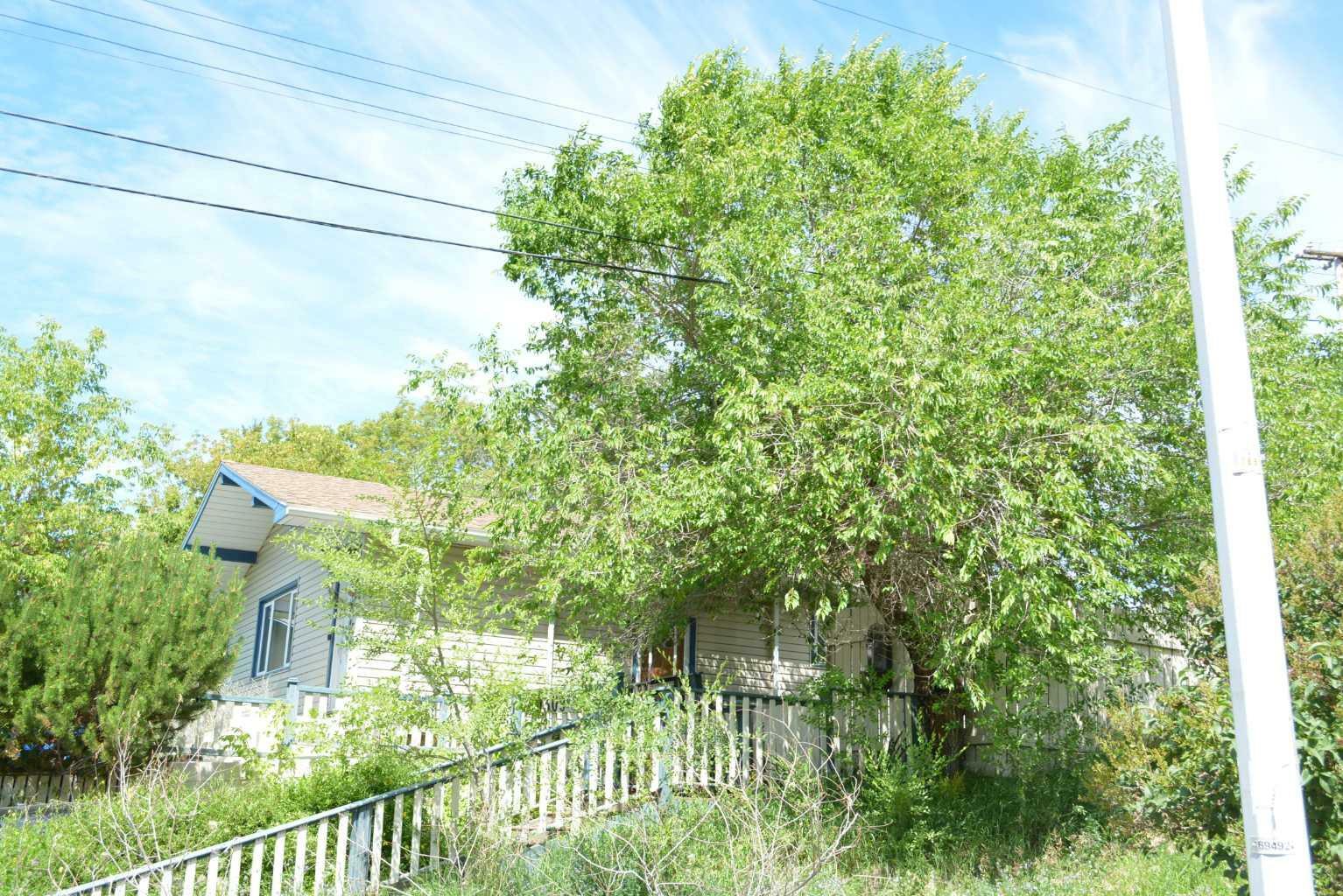 10309 110 Avenue  Peace River AB T8S 1K6 photo