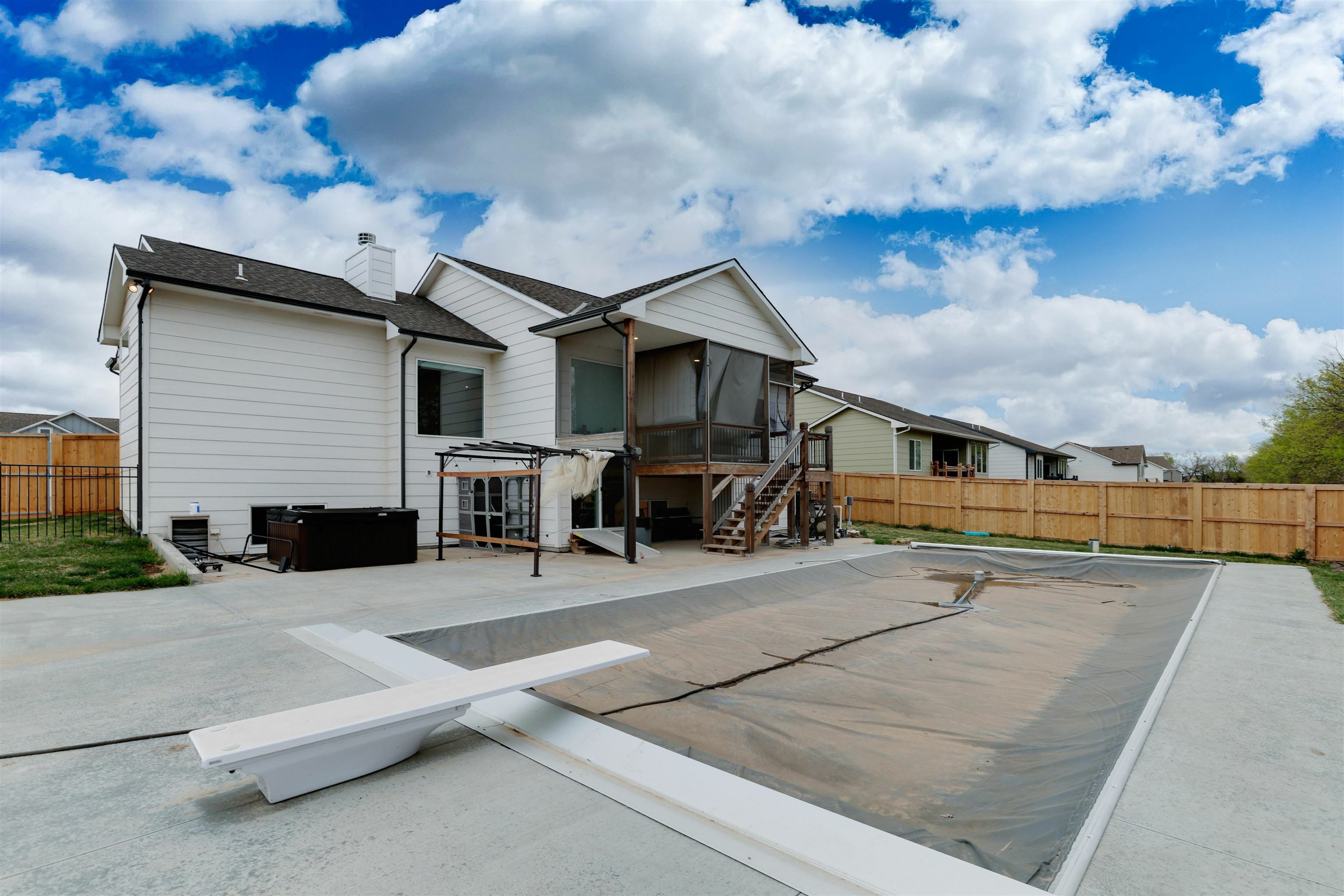 Property Photo: 2502 N Bluestone KS 67002