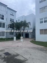 Property Photo: 2860 Somerset Dr 317K FL 33311