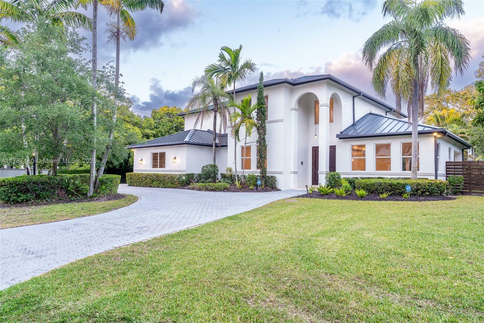 11211 SW 82nd Pl  Miami FL 33156 photo