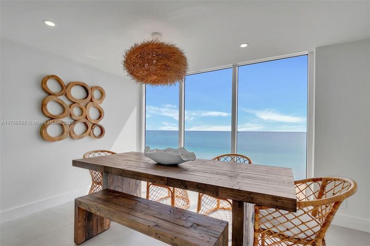 Property Photo:  2401 Collins Ave 1602  FL 33140 