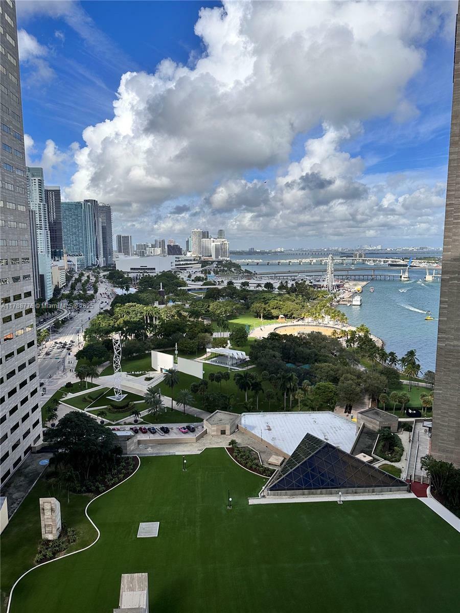Property Photo: 325 S Biscayne Blvd 2322 FL 33131