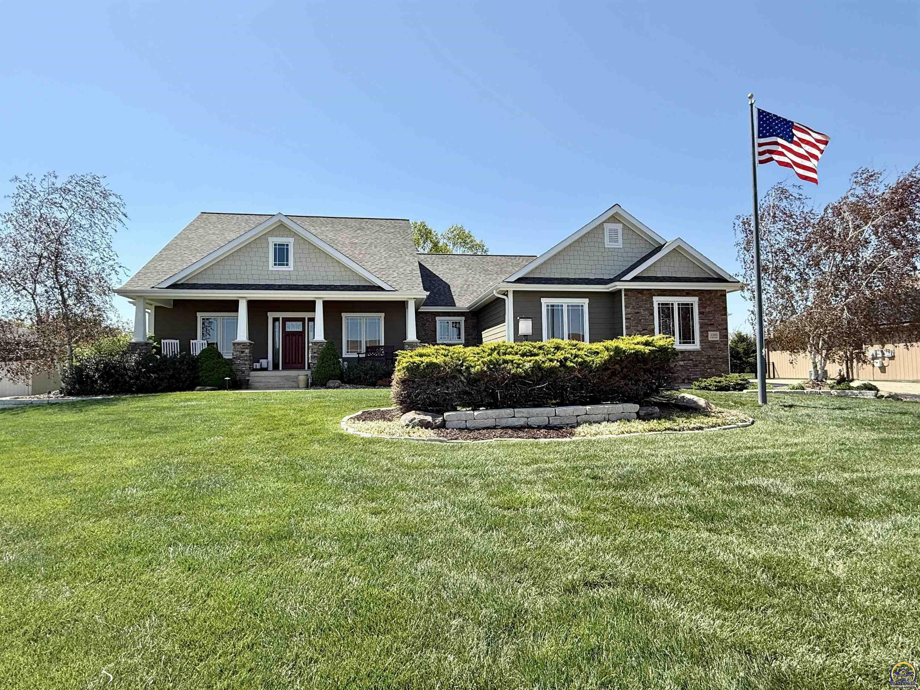 Property Photo: 5303 NW Sterling Chase Dr KS 66618