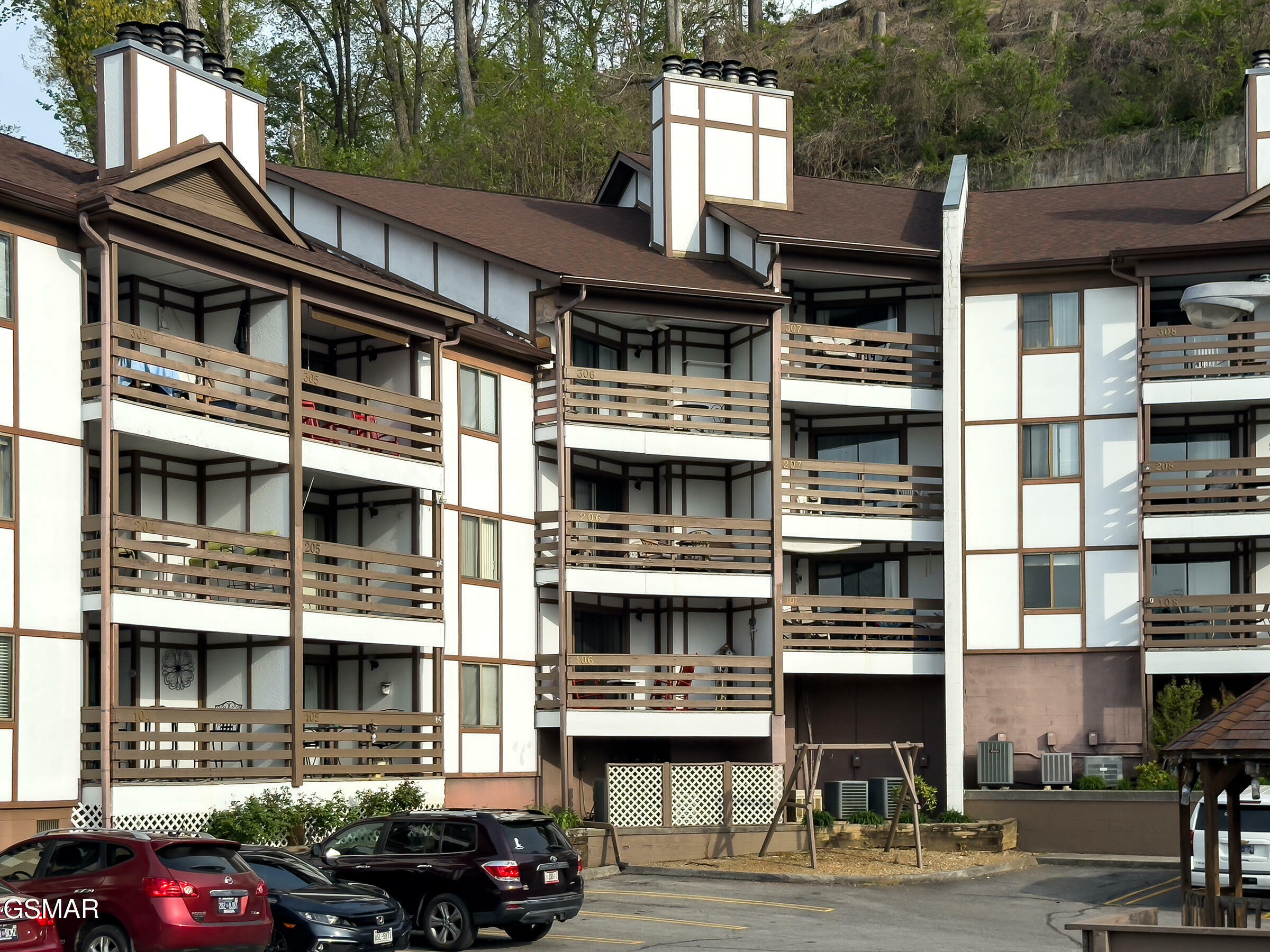 Property Photo: 616 Turkey Nest Road TN 37738
