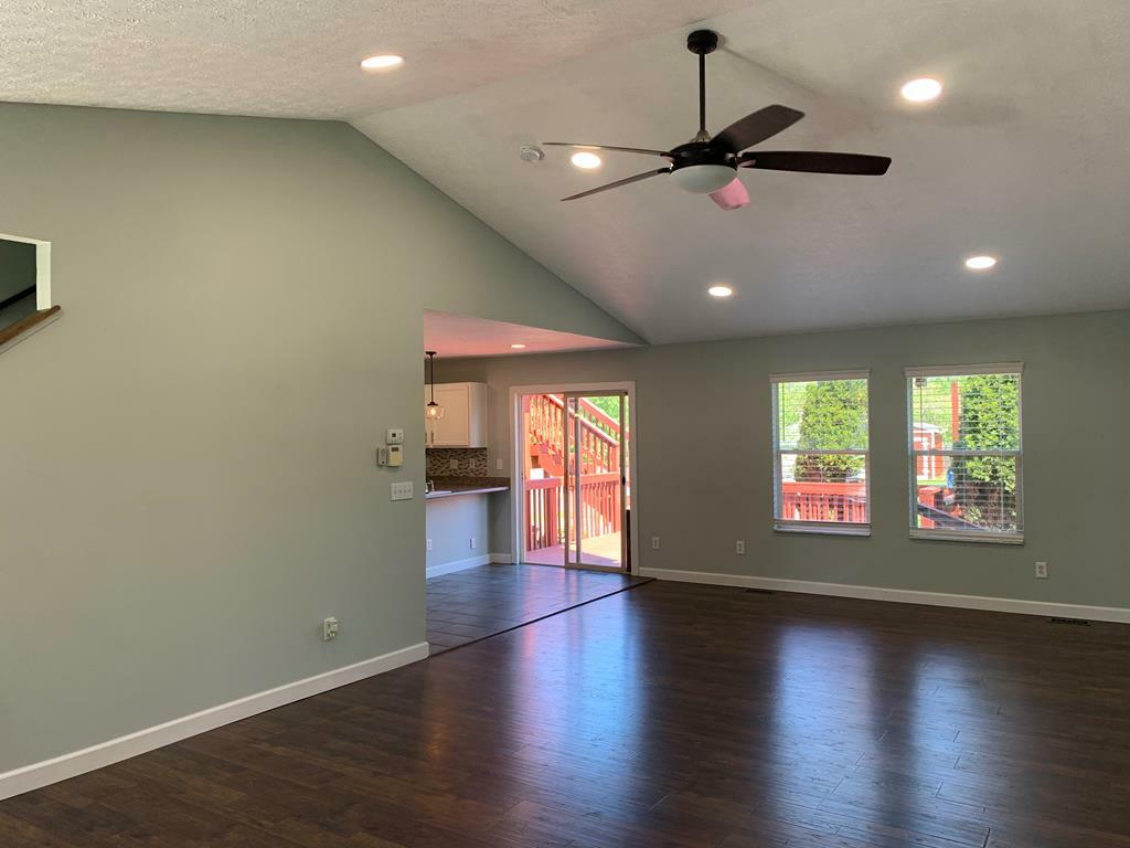 Property Photo: 4036 Walnut Crossing OH 43125