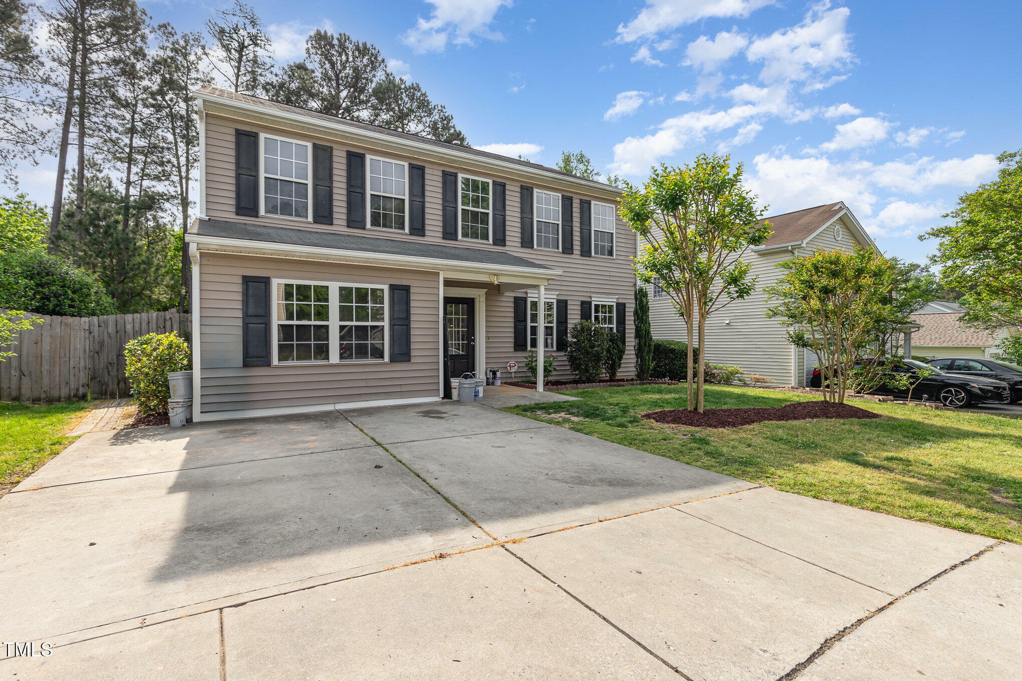 Property Photo:  2024 Spring Creek Drive  NC 27704 