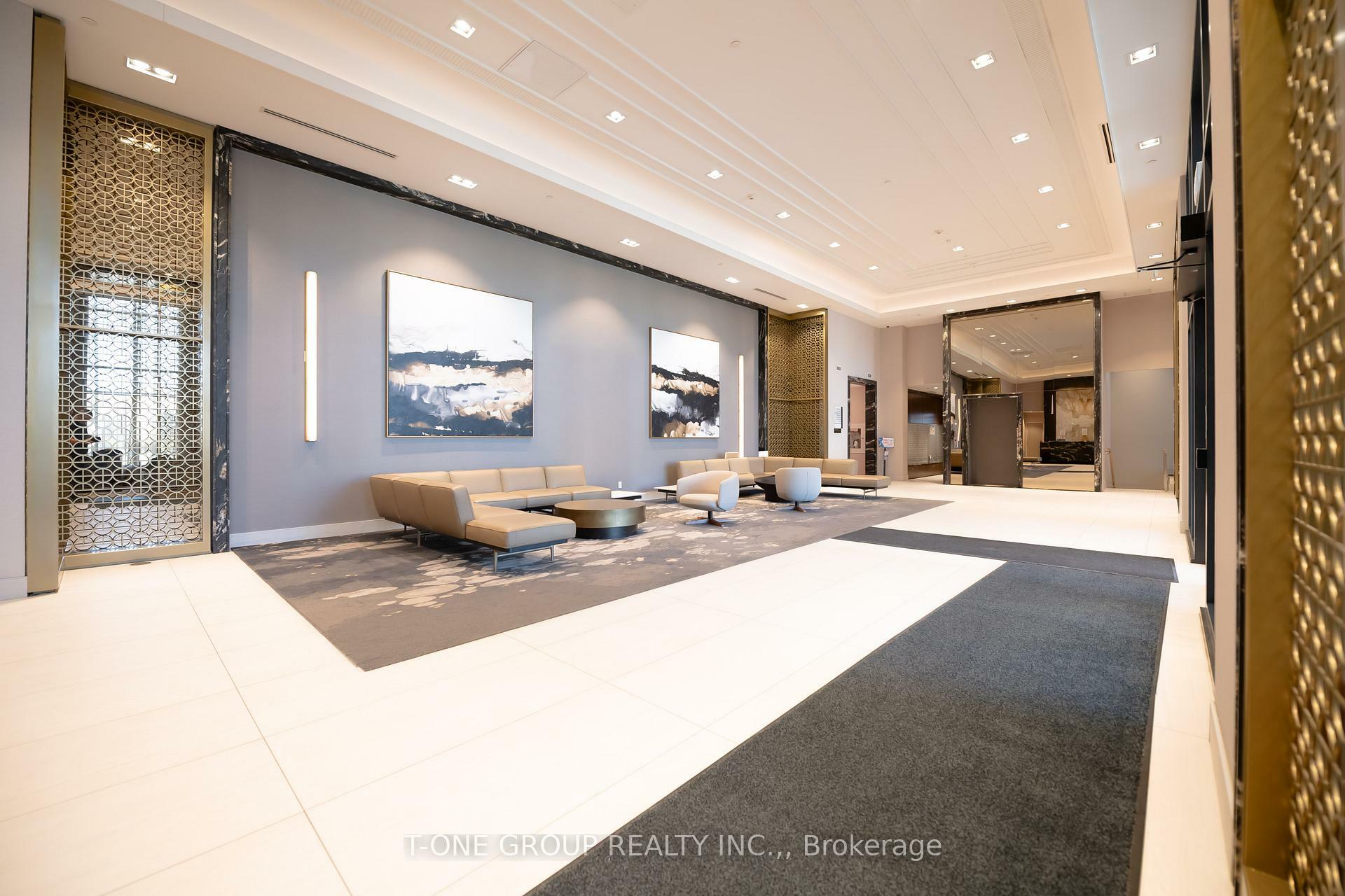 Property Photo: 268 Buchanan Drive 622W ON L3R 8G9