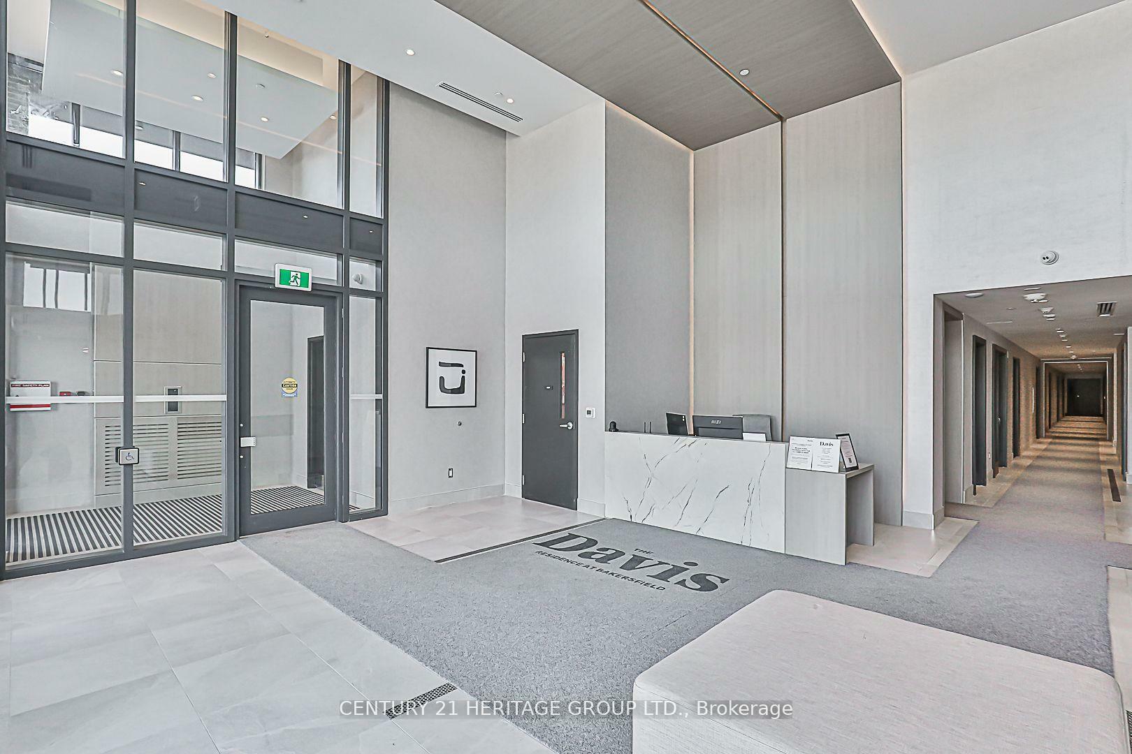 Property Photo: 185 Deerfield Road 306 ON L3Y 0G7