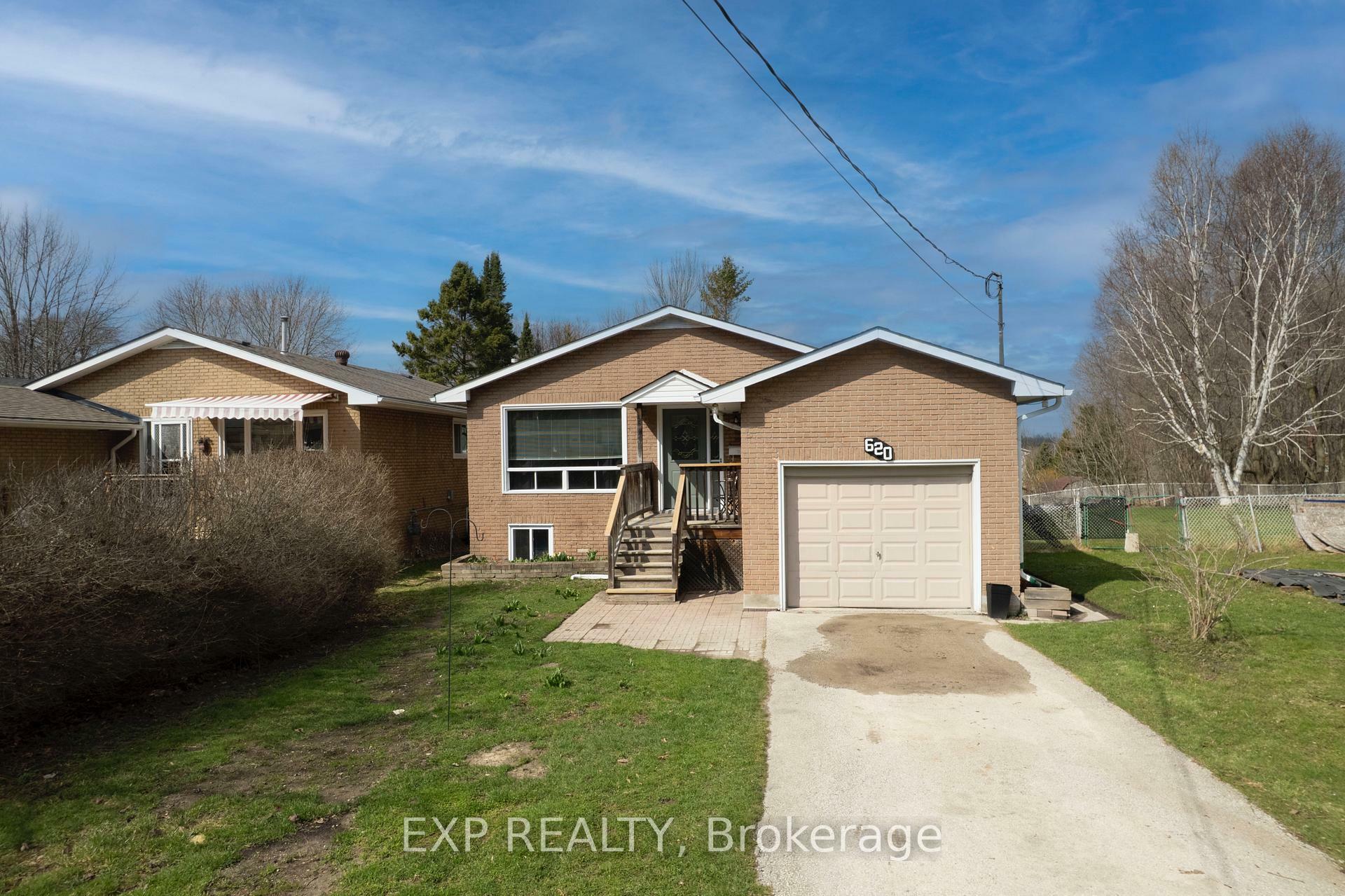 Property Photo: 620 17th Street W ON N4K 4B8