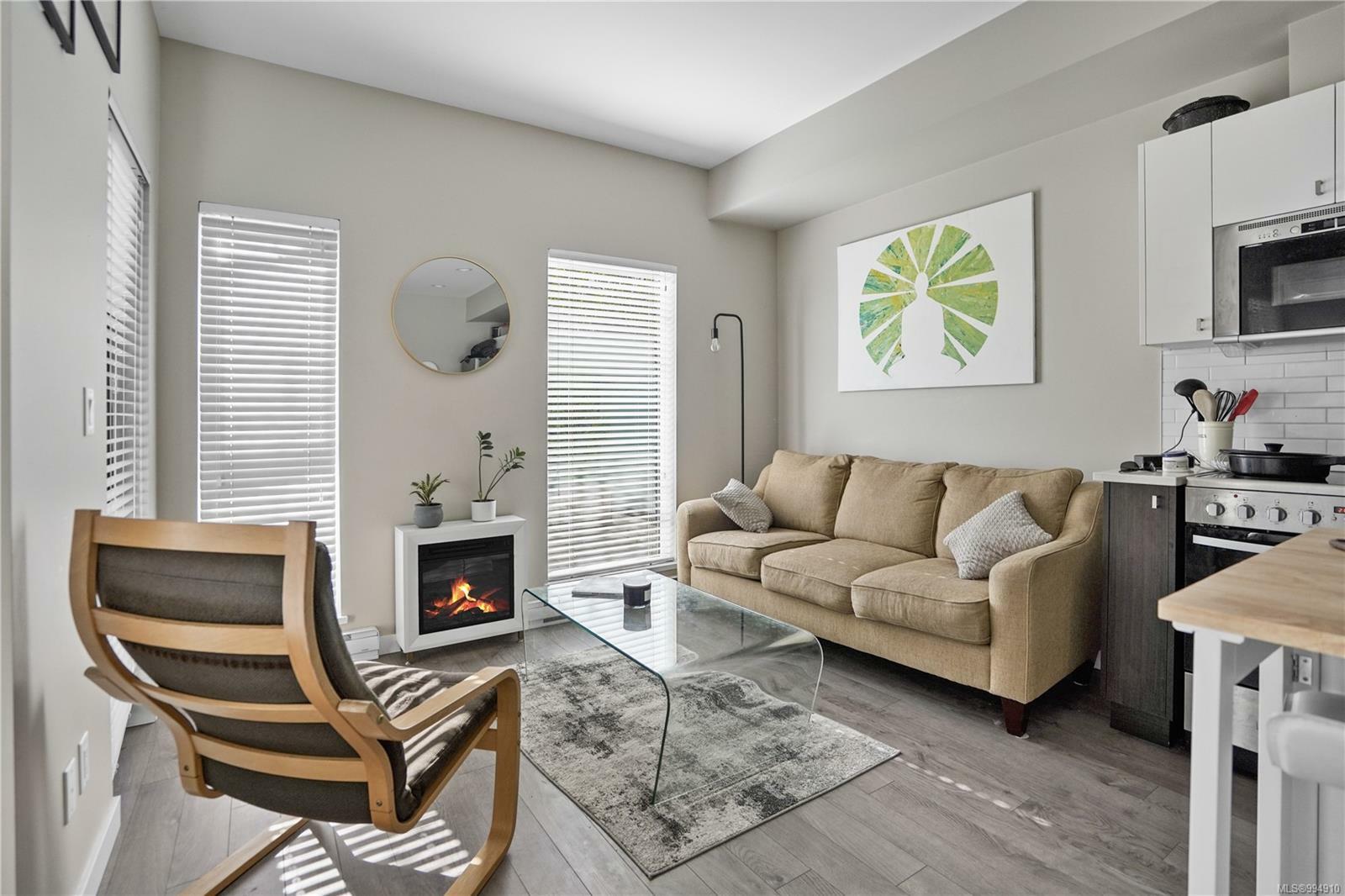 Property Photo: 767 Tyee Rd 201 BC V9A 0G5