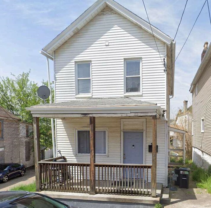Property Photo: 211 Bruce St PA 15136