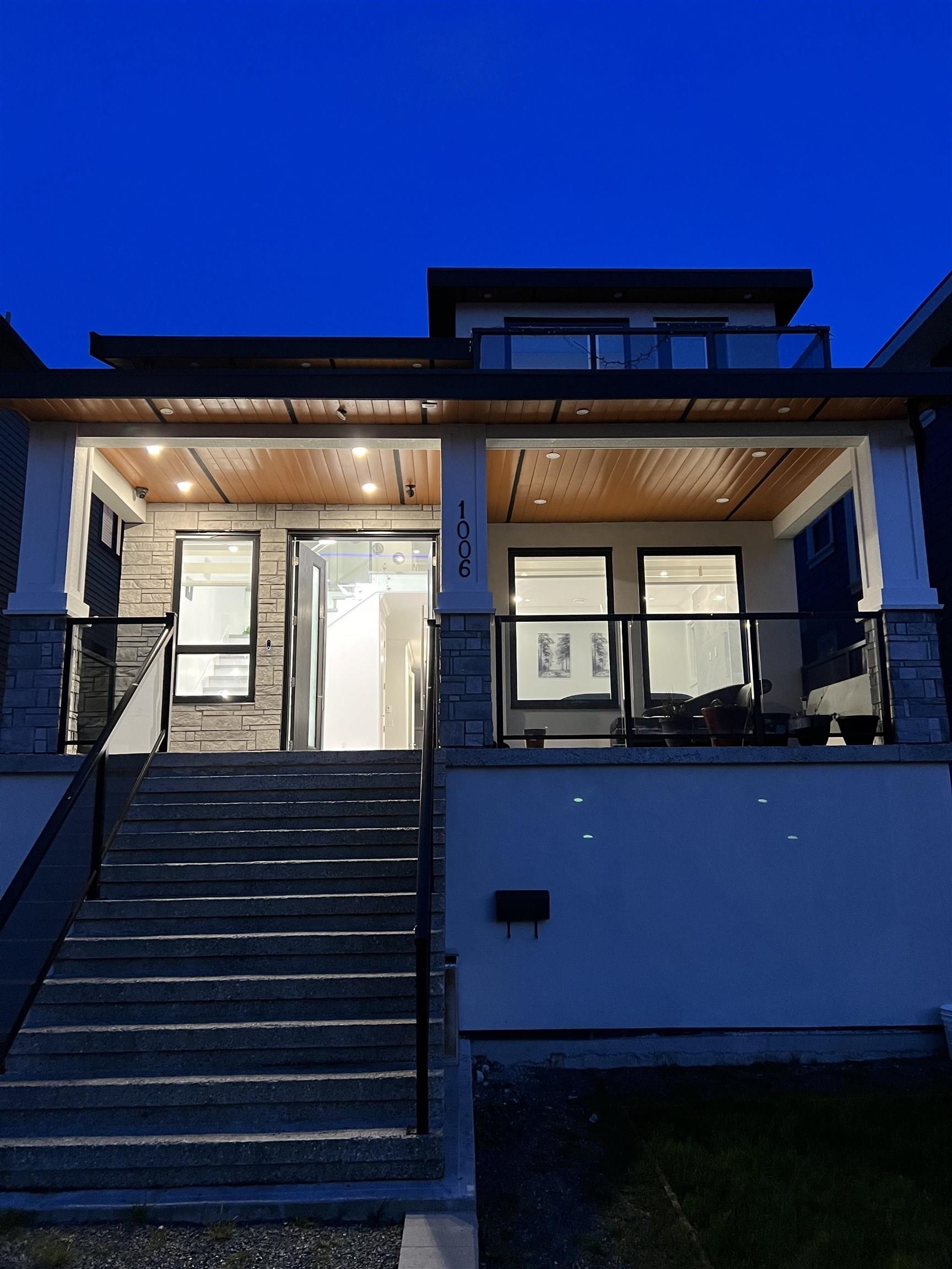 Property Photo: 1006 Salter Street BC V3M 5A6