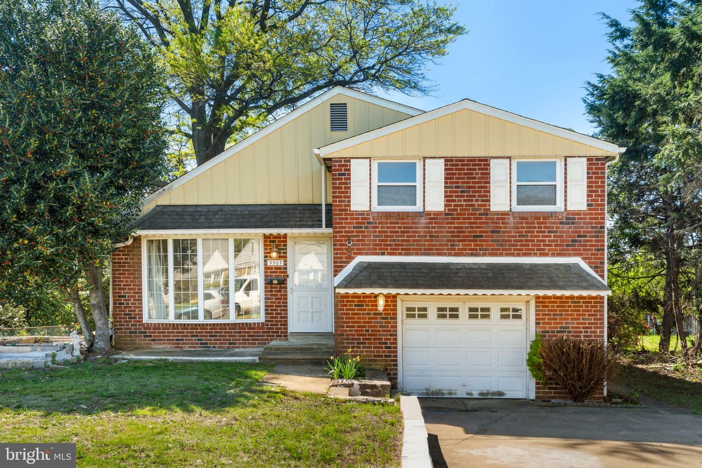 9967 Verree Road  Philadelphia PA 19115 photo