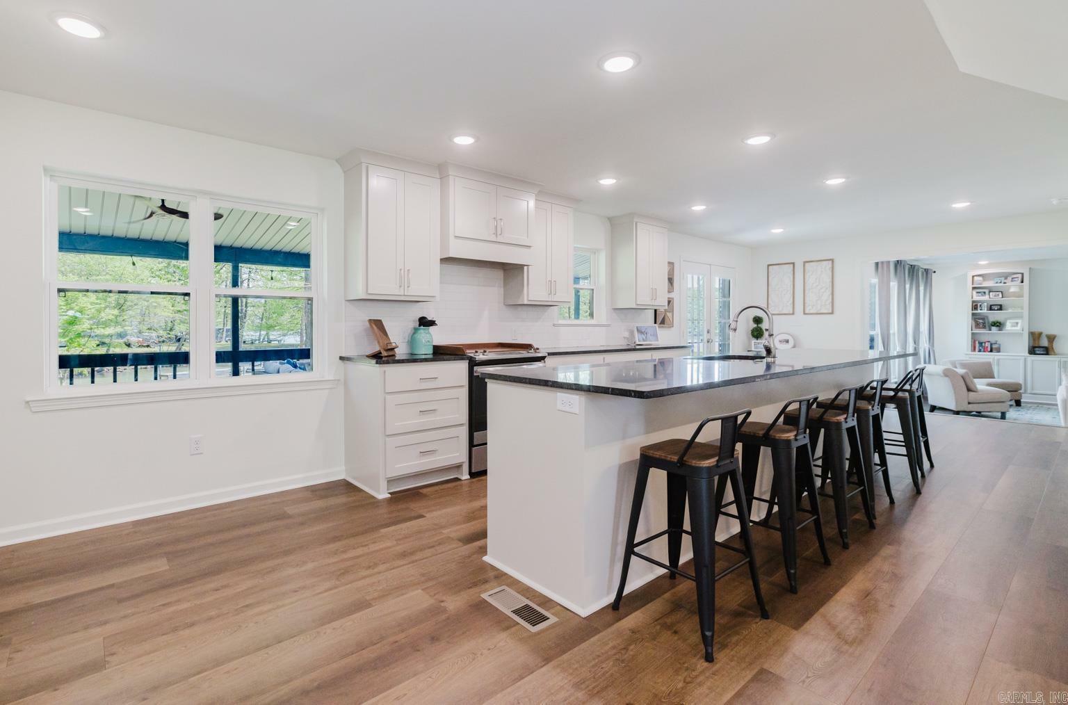Property Photo: 250 Willman Square AR 71901