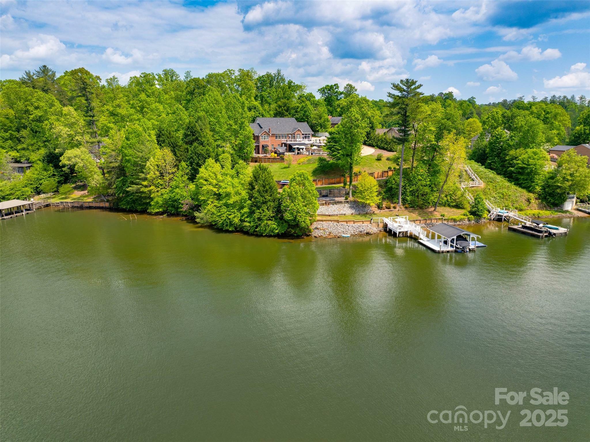 181 Edgewater Road  Hickory NC 28601 photo