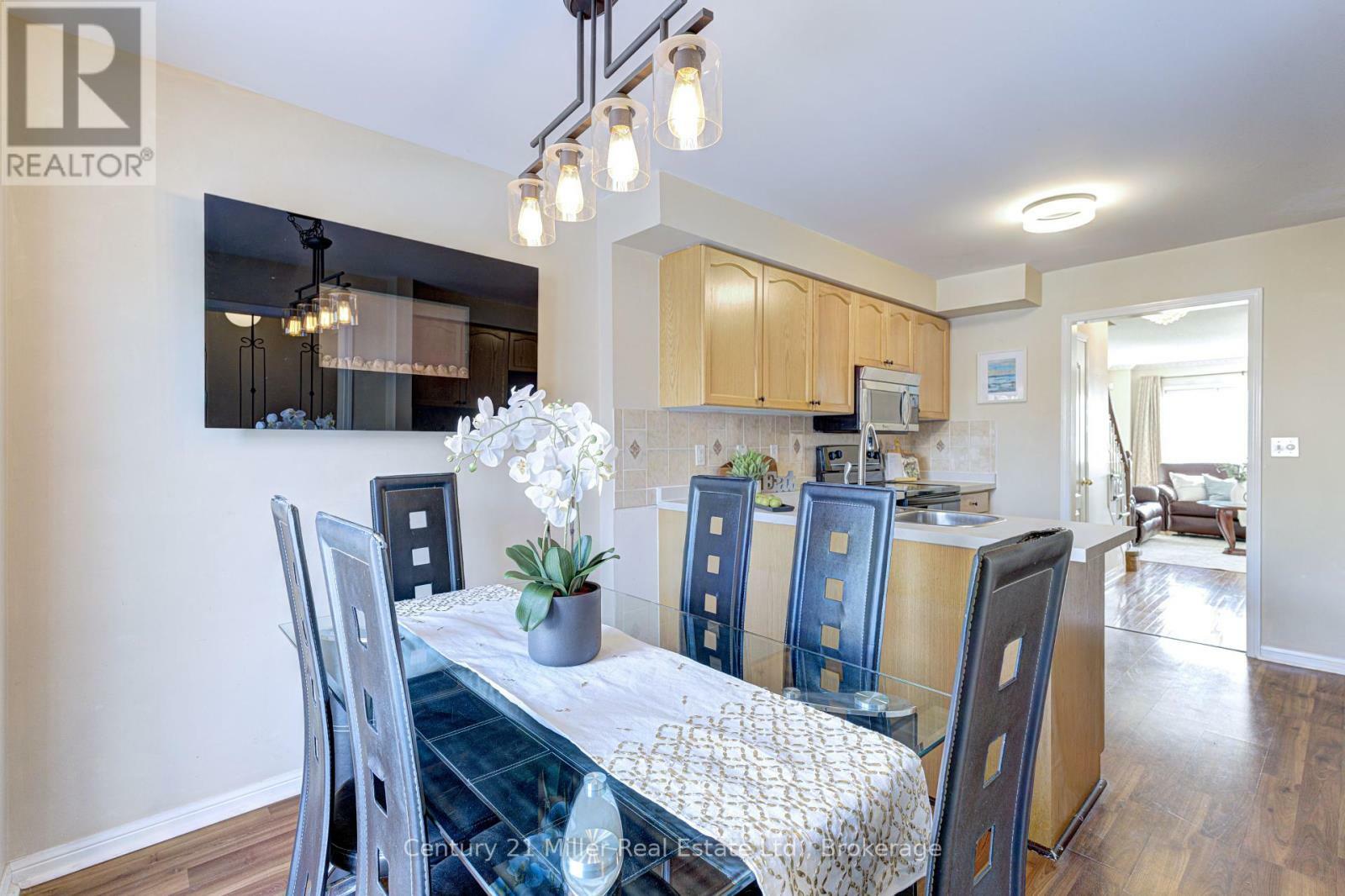 Property Photo: 3030 Breakwater Court 16 ON L5B 4N5