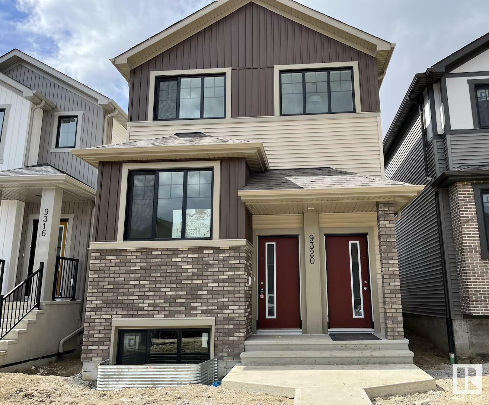 9320 221 Street NW  Edmonton AB T5T 6C9 photo